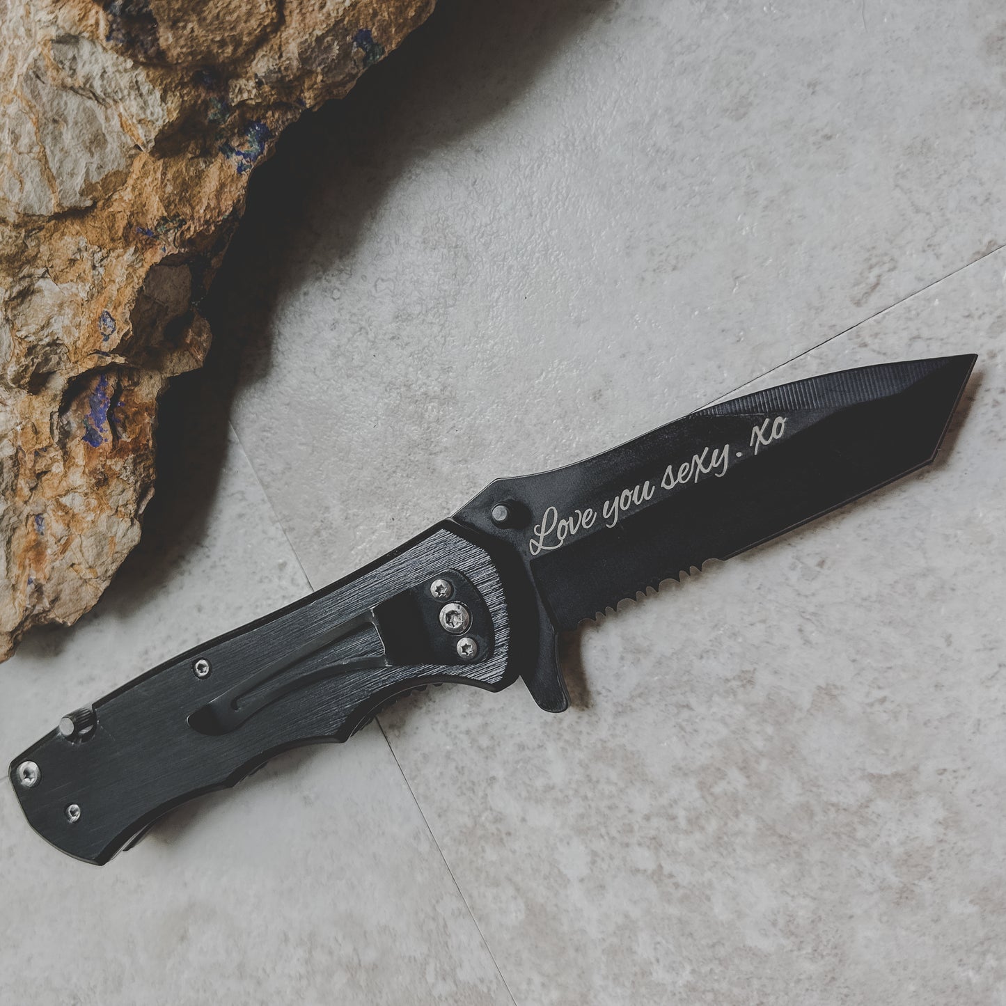 Engraved Black Stainless Steel Pocket Knife – Personalized Mountain Multi-Tool with Gift Box