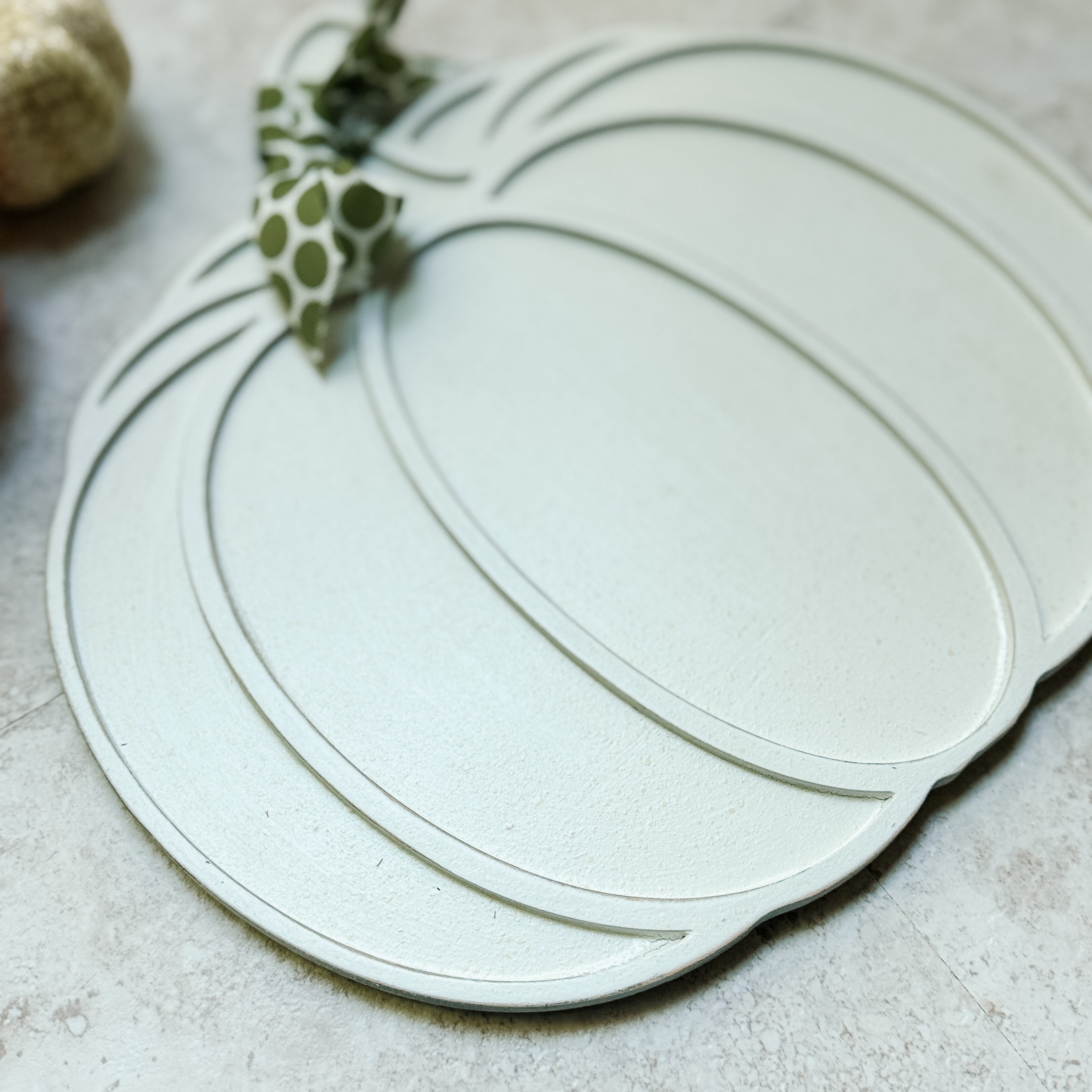 White Wooden Pumpkin Tray with Bow