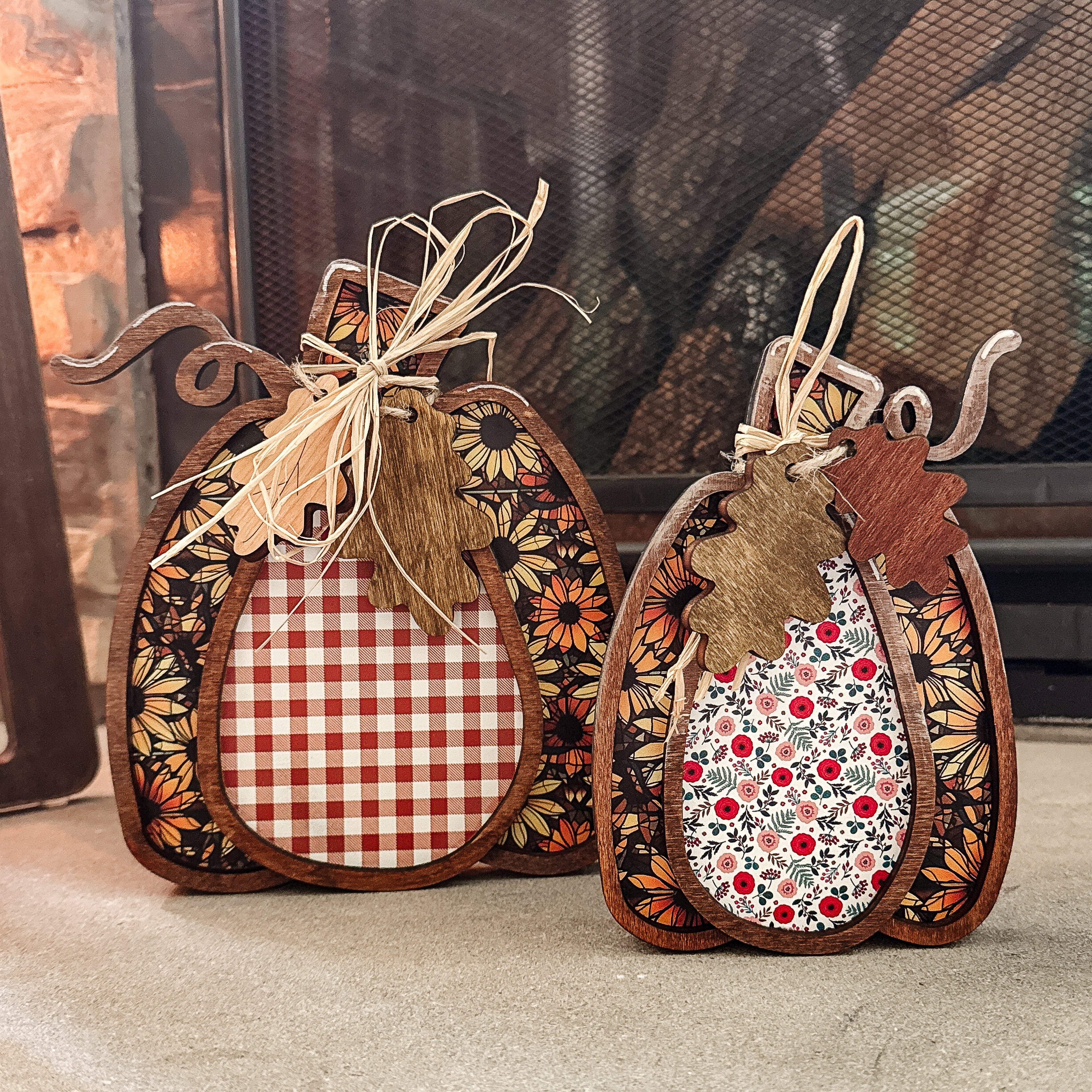 Handmade Layered Wood Pumpkin Sets with Bows, Raffia, and Leaf Accents – Rustic Freestanding Fall and Thanksgiving Decor