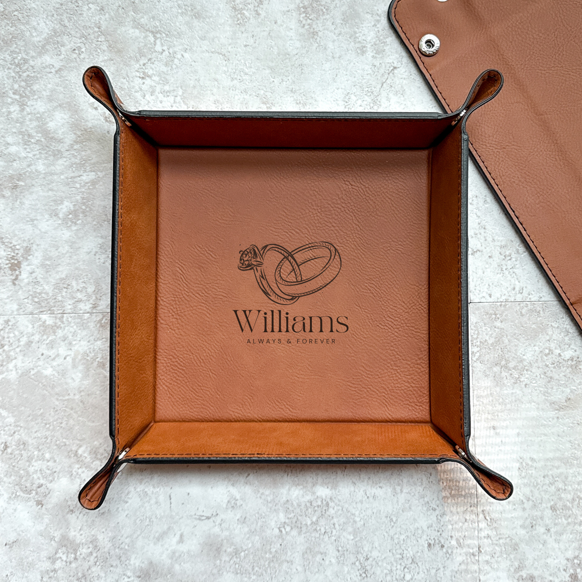 Custom Engraved Leather Valet Tray – Gift for Wedding Party & More