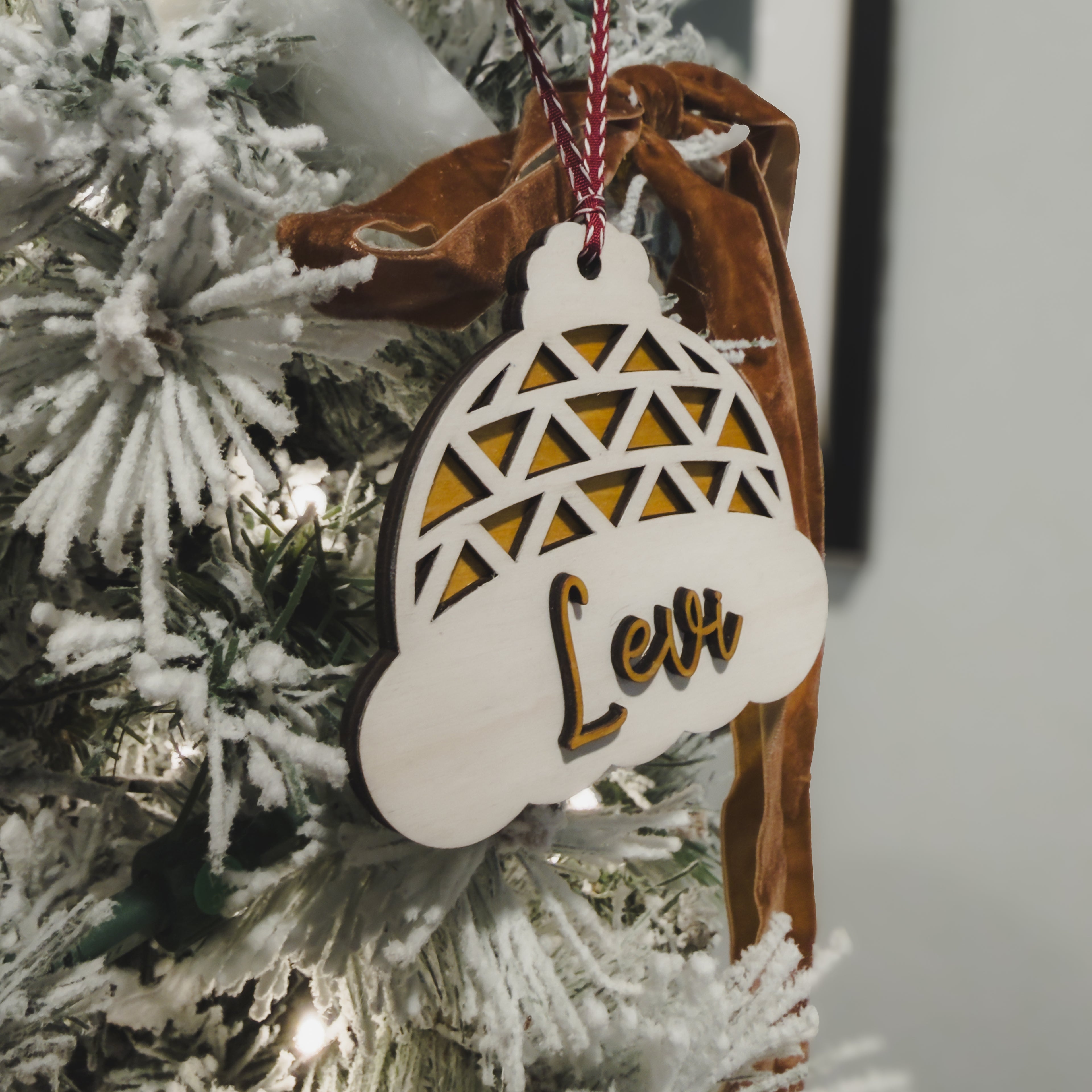 Personalized Winter Hat Name Tag – Layered Wood Christmas Gift Tag