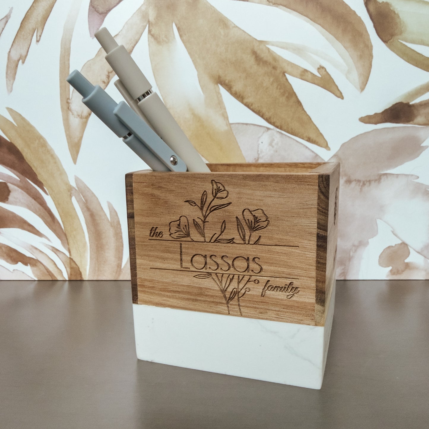 Personalized Family Name Gift – Engraved Marble & Wood Pencil Holder