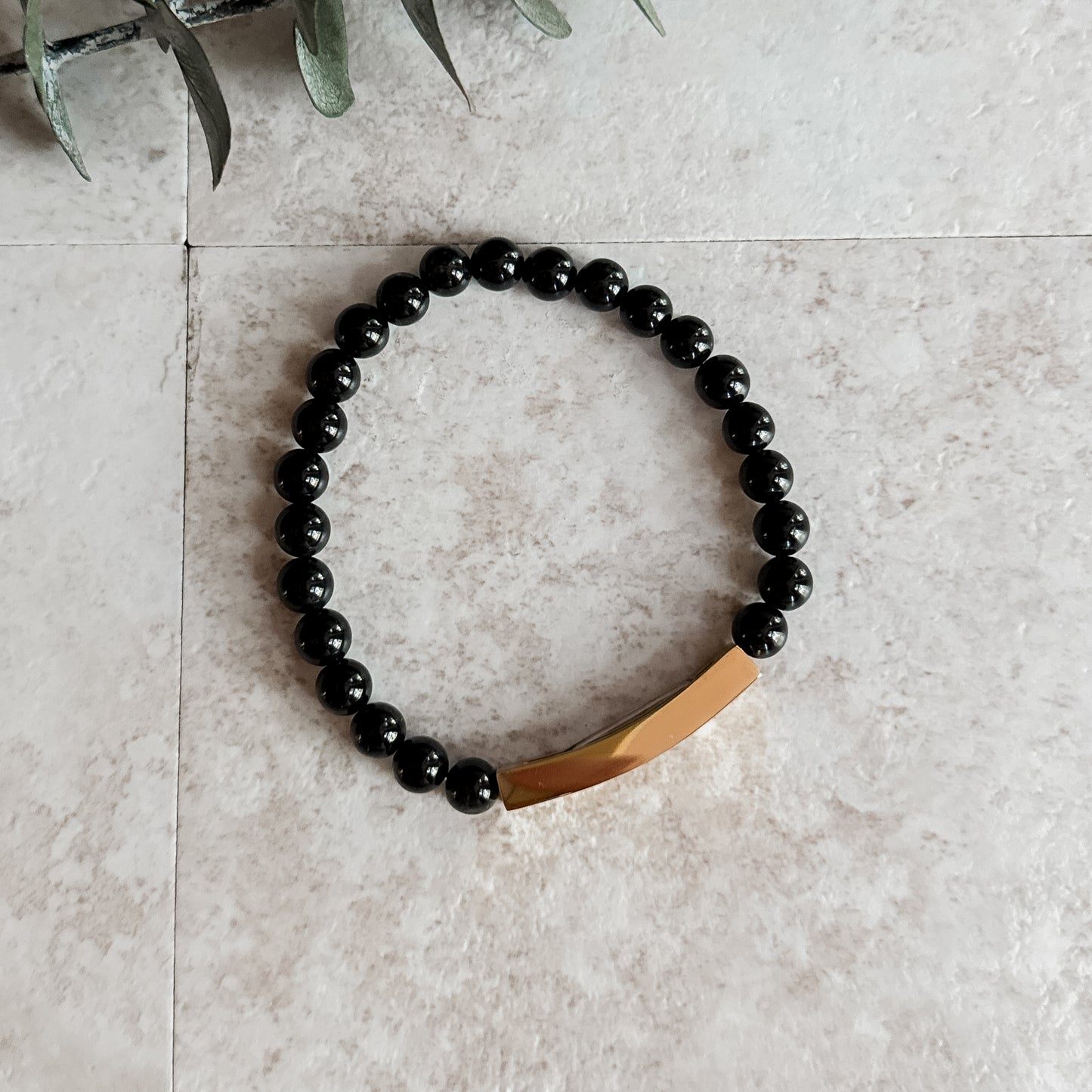 Onyx Strength Bracelet | 18K Gold Engraved “Fearless”
